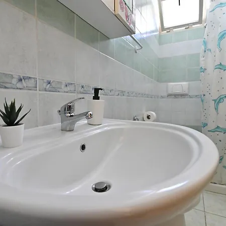 아파트 Izzhome *