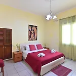 דירה Izzhome פולה